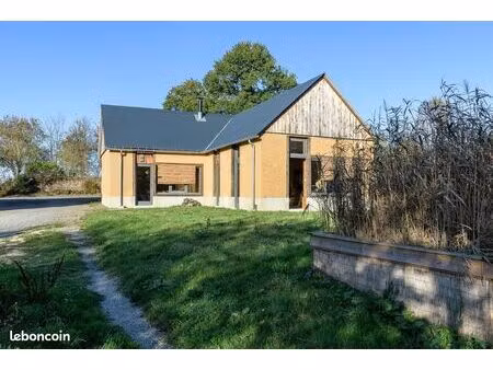 local commercial 861 m² saint-germain-sur-ille