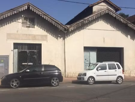 local commercial