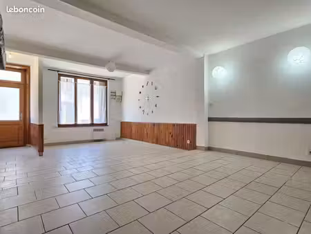 maison de ville 4 pièces 120 m²