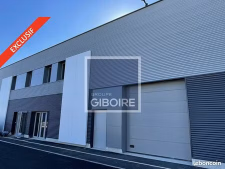 local d'activité 140 m²