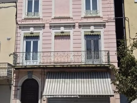 immeuble 11 pièces 257 m²
