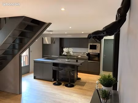superbe t2 de standing en duplex – hyper-centre de rennes