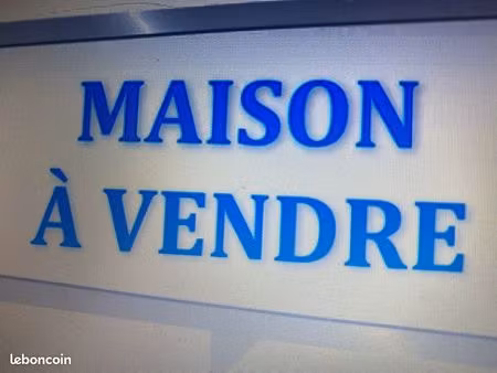 vend ancienne ferme en pierre