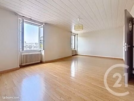 appartement 3 pièces 73 m²