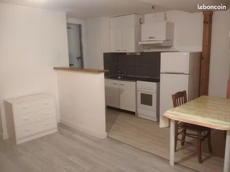 studio meublé
