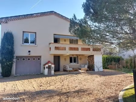 maison 125m² renovée montrond les bains