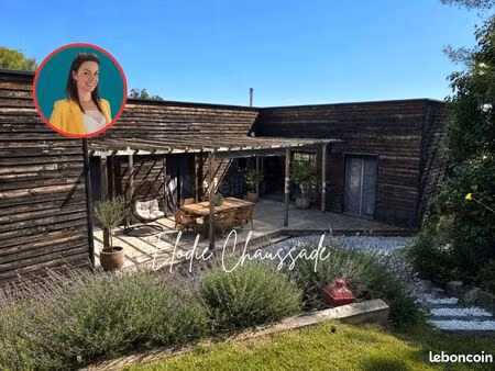 maison 6 pièces 145 m²