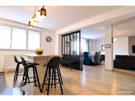 appartement f4 de 100 m² – homécourt - 130 000
