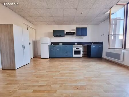 deux appartements f2 - même immeuble  lunéville
