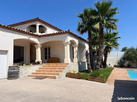 villa 160 m² avec piscine 8x4  terrain 800 m² sans vis-à-vis à proximité de montpellier