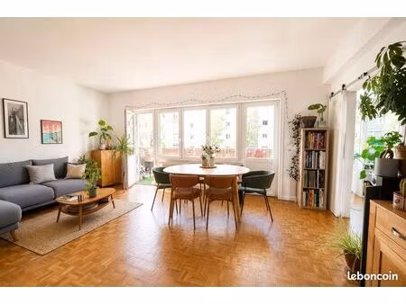 appartement 3 pièces 84 m²