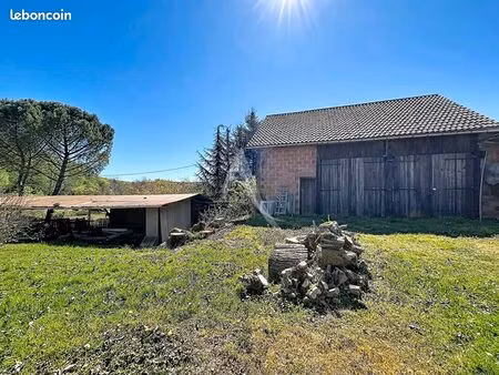 maison 2 pièces 130 m²