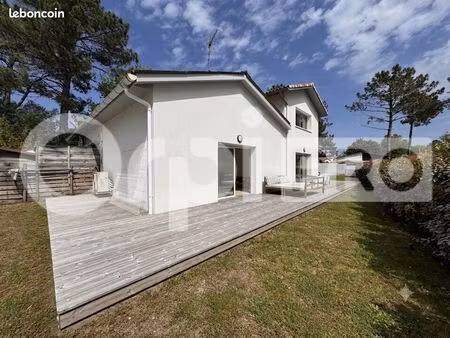 bureau 32 m²