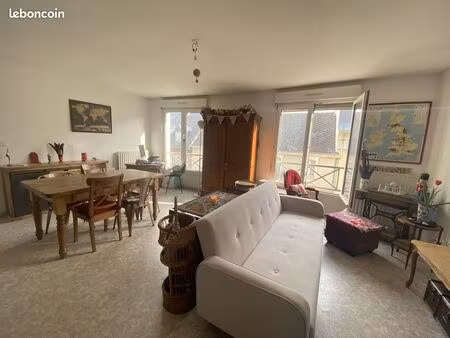 appartement 2 pièces 56 m²