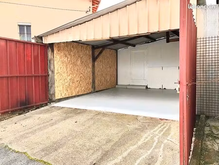 garage box 25m2 proche hôpital