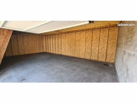 box de stockage  garage 60m2 accès libre sécurisé