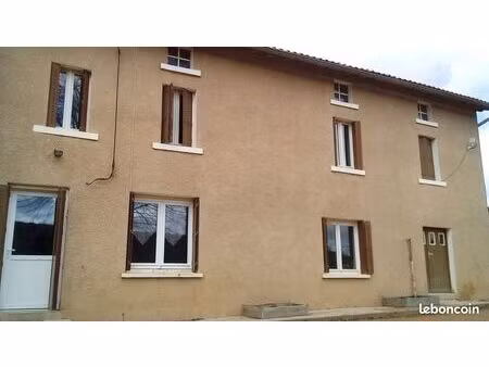loue maison de campagne