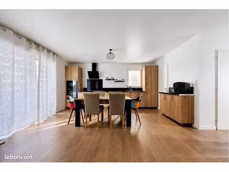 maison 5 pièces 102 m²