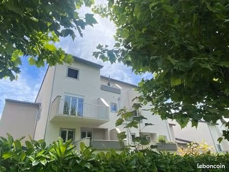 appartement 3 pièces 68 m²