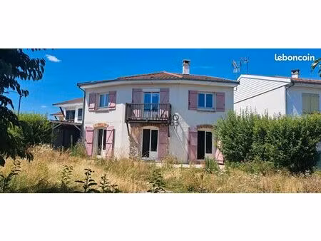 pavillon 6 pièces 107 m²