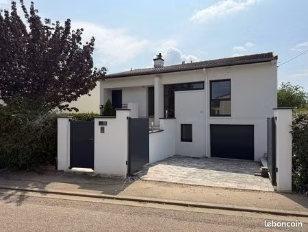 maison dans impasse à seichamps