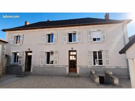 maison 7 pièces 153 m²