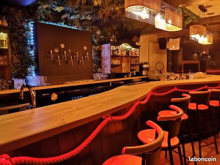 a céder - bar