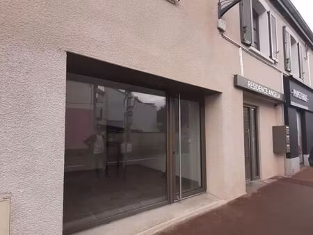 local d'activité 25 m²