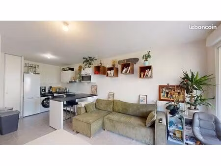 appartement 2 pièces 42 m²