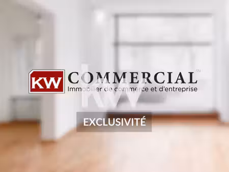 local 308 m² veauche