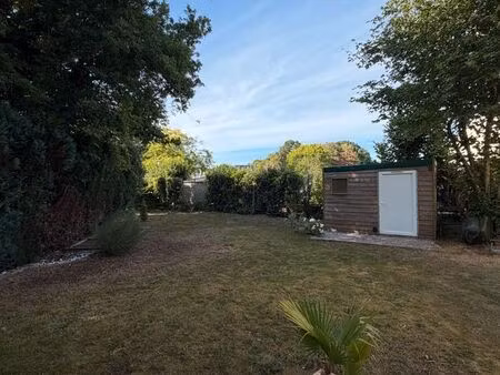 terrain constructible 300 m2