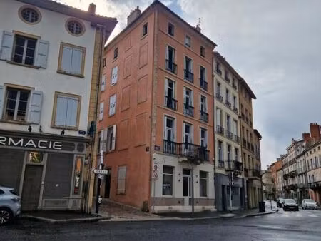 immeuble 75 m² le puy en velay