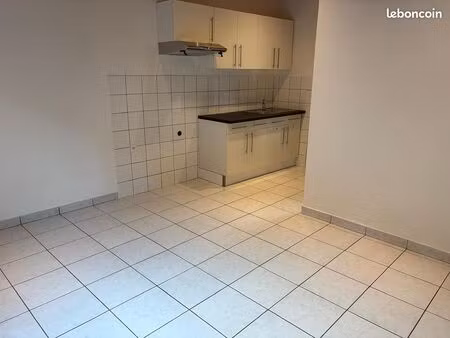 loue appartement f2 à longwy bas