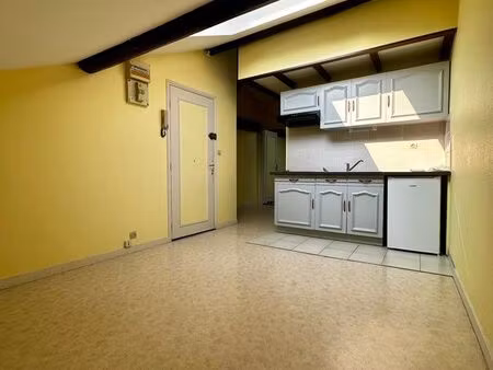 appartement t2 avec mezzanine – 38 m² – nancy centre