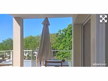 bel appt  lumineux dans résidence 2023  300m village saint marc sur mer