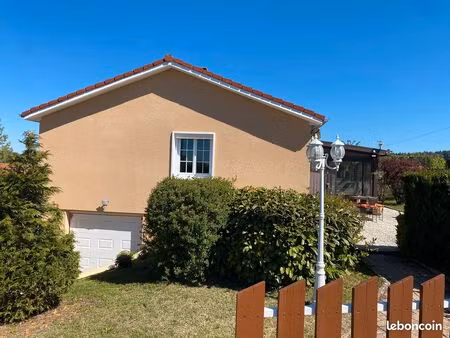 recherche maison de village avec garage