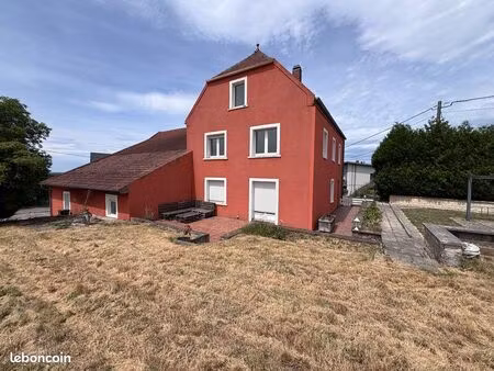 maison avec jardin  3 chambres  garages