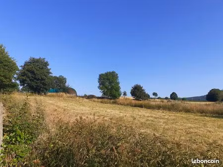 terrain constructible - 700 m2 avec belle vue