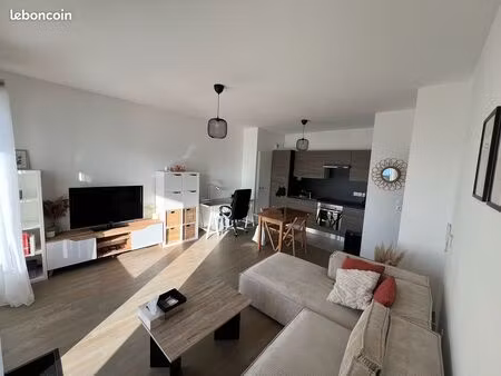 location f2 bezannes
