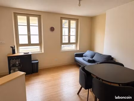 duplex meublé plein centre