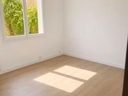 bureaux 30 m² - angers centre / gare - professions libérales  pme  coworking