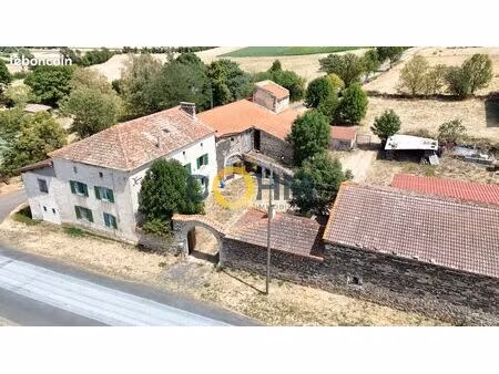 propriété 7 pièces 180 m²