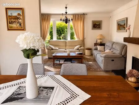 propriété 5 pièces 148 m²