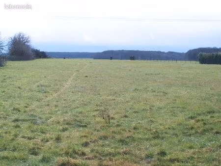 terrain 1 000 m² guignecourt