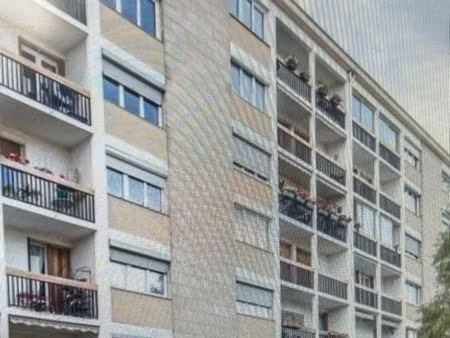 vente f4 lumineux