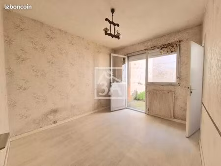 appartement 3 pièces 41 m²