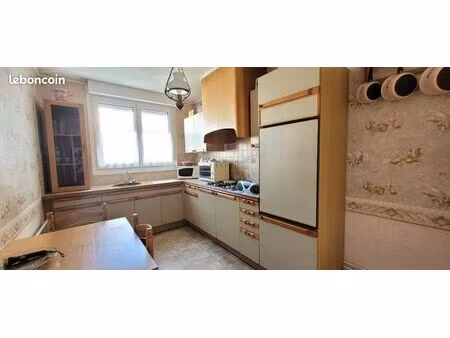 appartement 3 pièces 64 m²