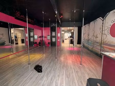 vente studio poledance 95 m2 montpellier