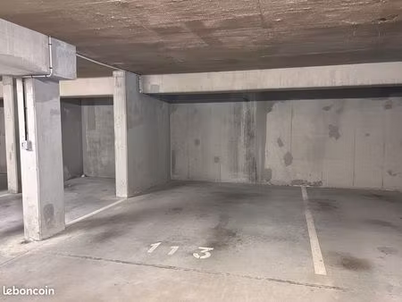 parking/box 10 m² lille