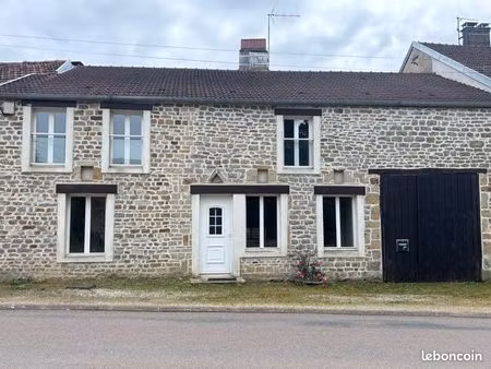 maison en pierre rénovée
